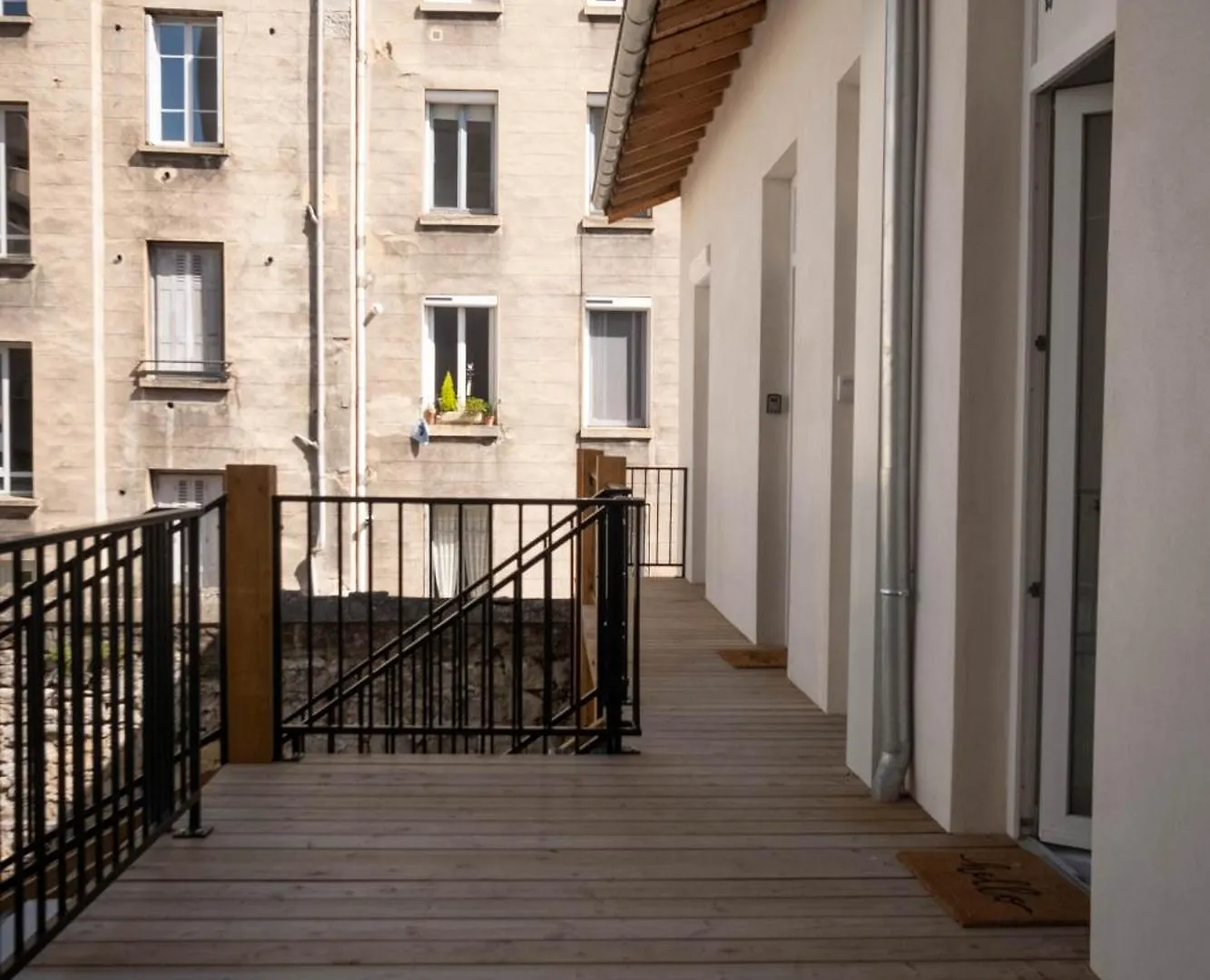 Cezanne Casa Maja - Parking Prive - Terrasse Apartment Saint-Etienne