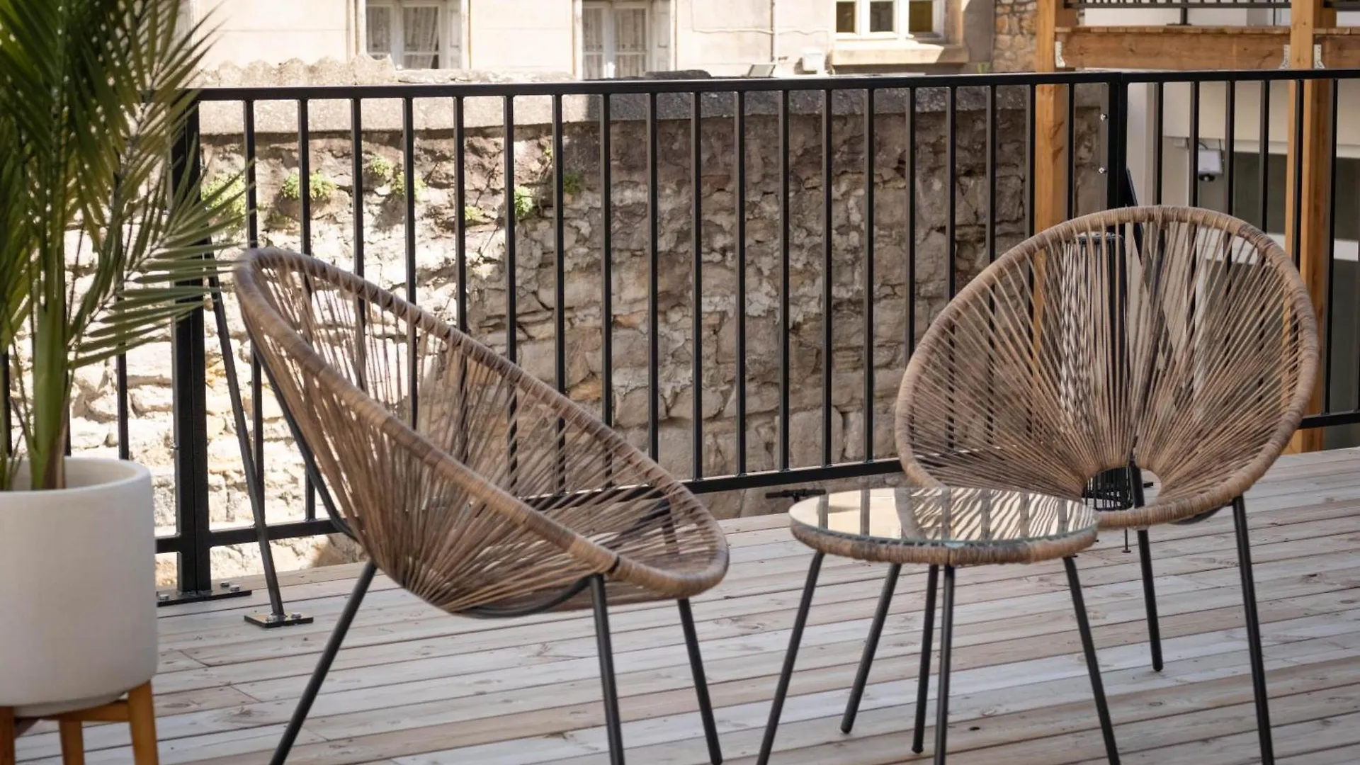 Cezanne Casa Maja - Parking Prive - Terrasse Apartment Saint-Etienne  Saint-Etienne (Loire)